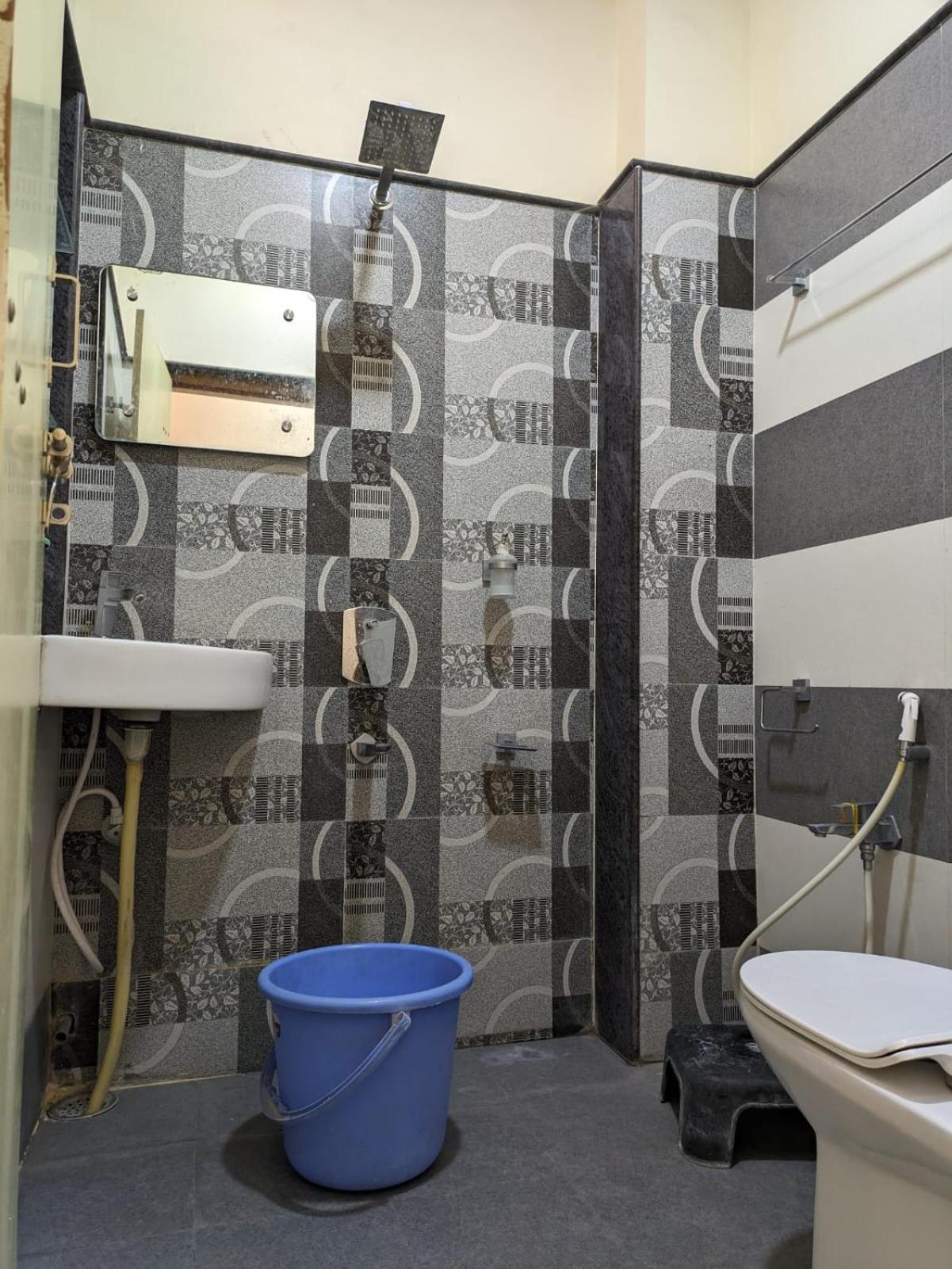 Vijayanagara Home Stay Hampi Bagian luar foto