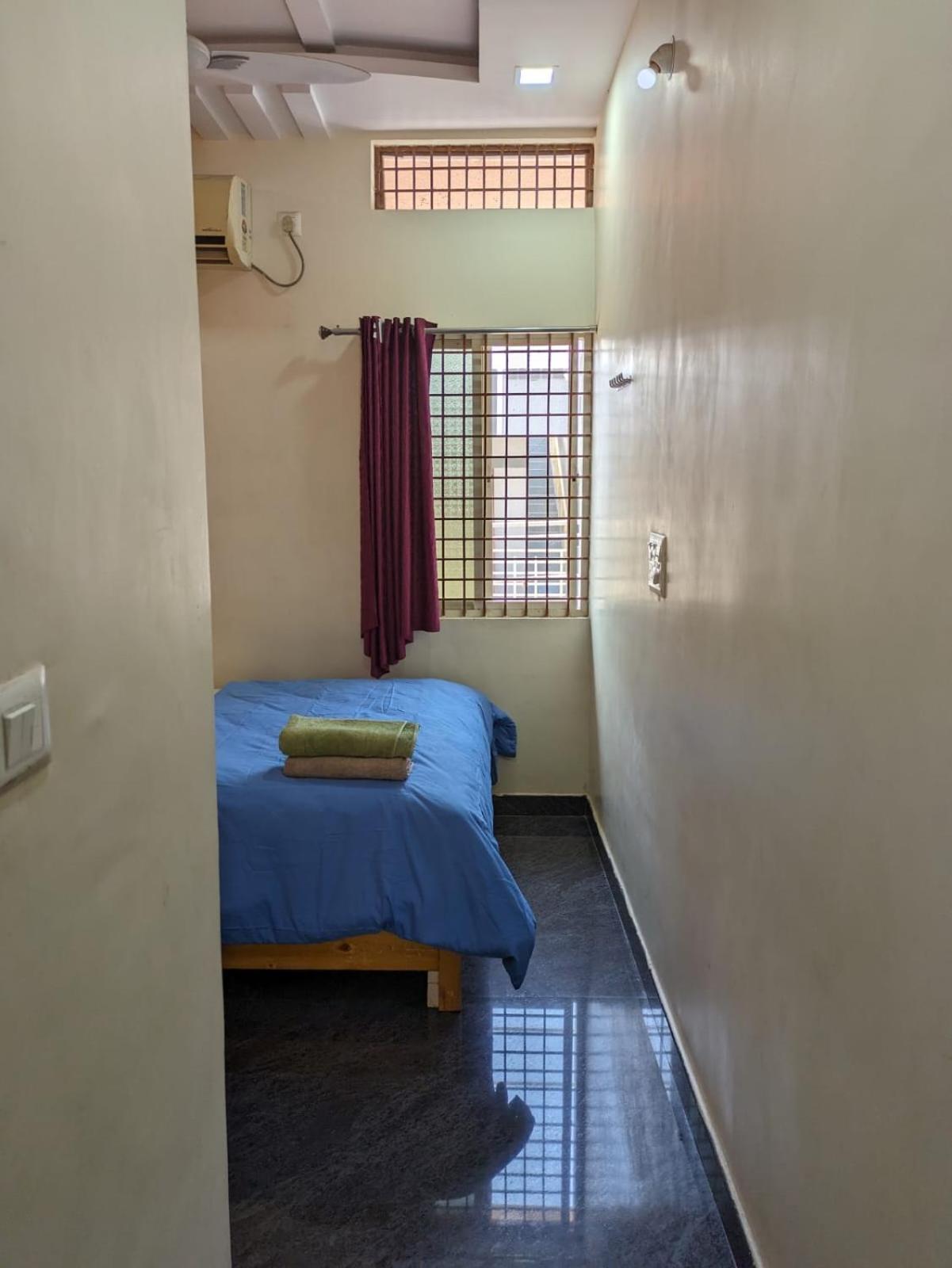 Vijayanagara Home Stay Hampi Bagian luar foto